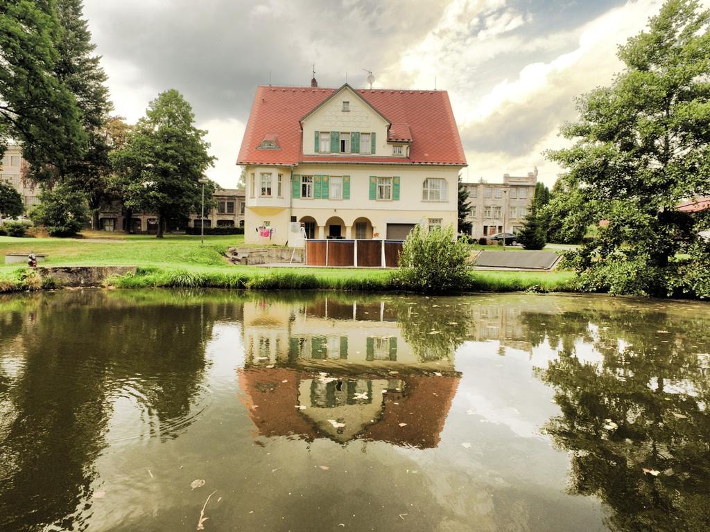 Penzion Jungmannova Sluknov Bagian luar foto